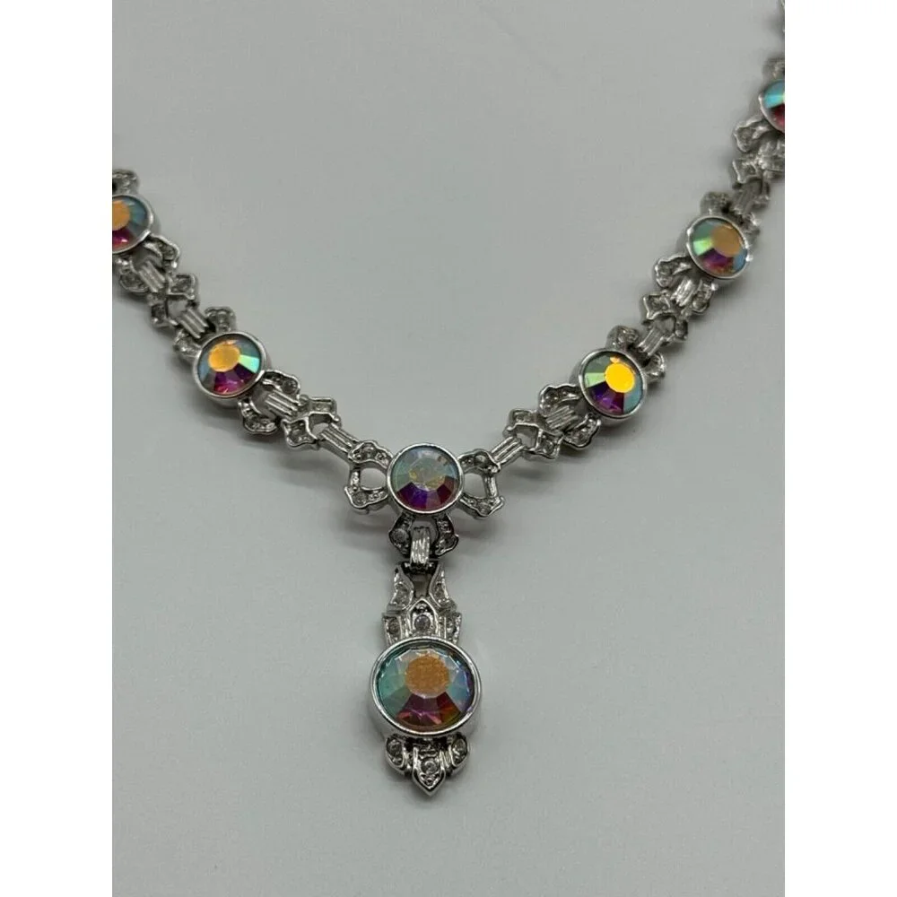 Nolan Miller Glamour Collection Roxanne AB‎ Rhinestone Silver Tone Necklace